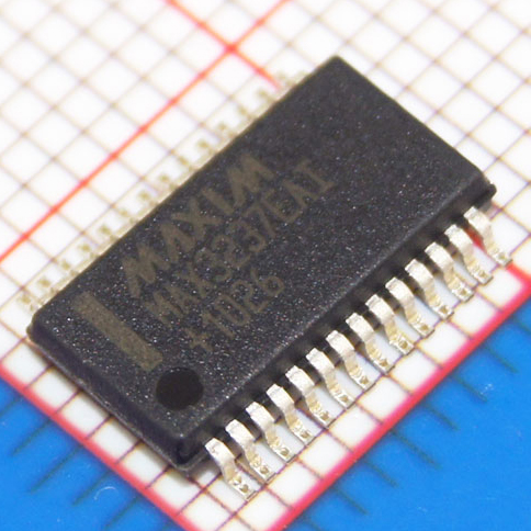 MAX3237EAI|Ű뵼|IC TXRX RS232 1MBPS LP 28-SSOP